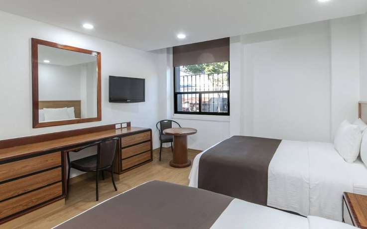 Imagen de la habitación del Hotel San Lucas. Foto 5