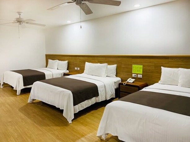 Imagen de la habitación del Hotel San Lucas. Foto 9