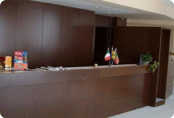 Imagen de los interiores del Hotel San Luigi. Foto 6