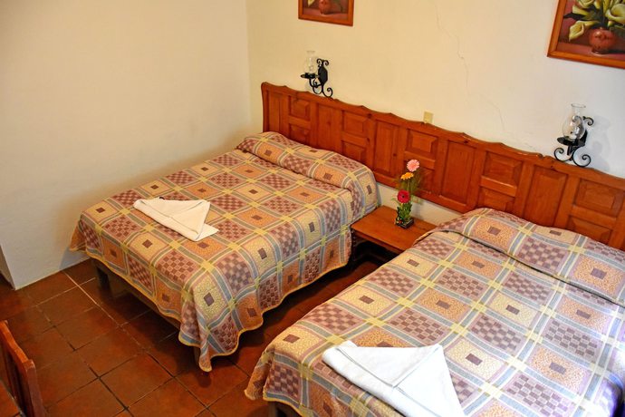 Imagen de la habitación del Hotel San Luis, Centro de San Crist&oacute;bal de las casas. Foto 16