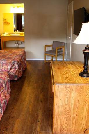 Imagen de la habitación del Hotel San Luis Inn and Suites. Foto 6