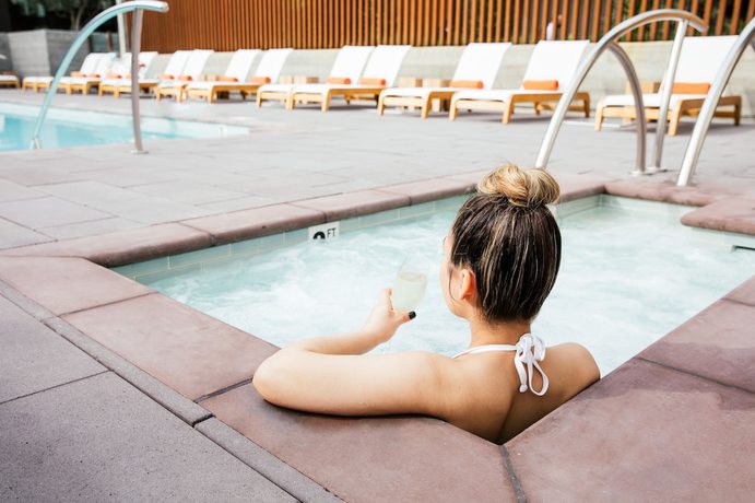Imagen de la piscina del Hotel San Luis Obispo. Foto 19