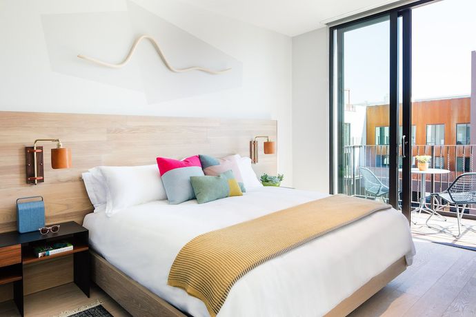 Imagen de la habitación del Hotel San Luis Obispo. Foto 14