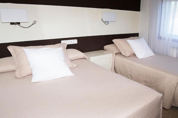 Imagen de la habitación del Hotel San Luis, Vilaboa. Foto 13