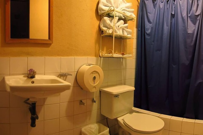 Imagen de la habitación del Hotel San Luis de la Sierra. Foto 4