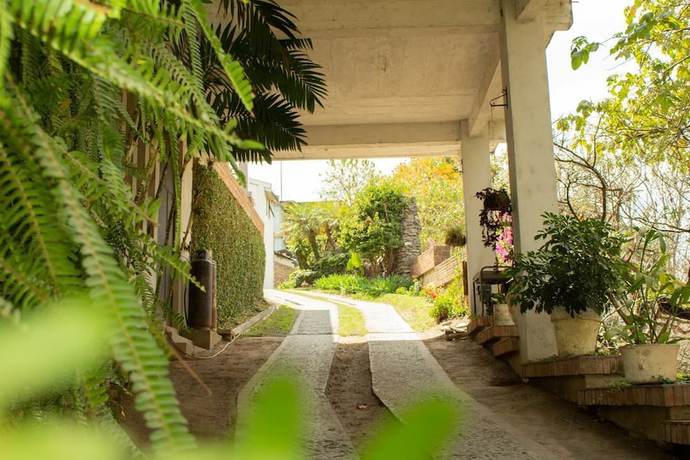 Imagen de los exteriores del Hotel San Luis de la Sierra. Foto 5