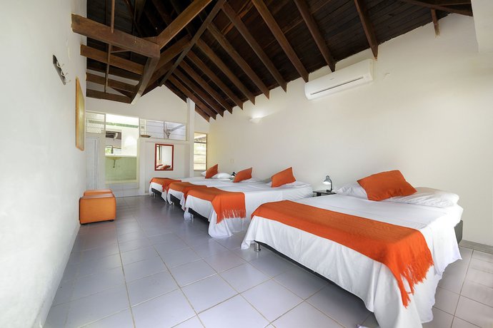 Imagen de la habitación del Hotel San Marcelino de las Rosas. Foto 3