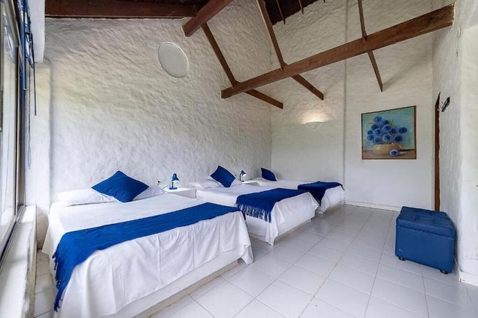 Imagen de la habitación del Hotel San Marcelino de las Rosas. Foto 7