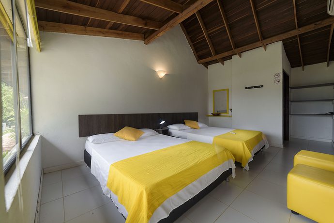 Imagen de la habitación del Hotel San Marcelino de las Rosas. Foto 13