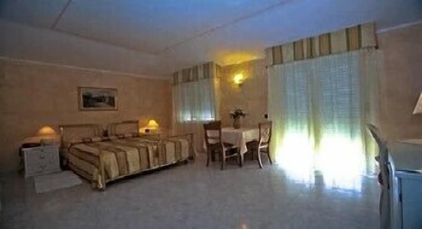 Imagen de la habitación del Hotel San Marco, Alghero. Foto 9