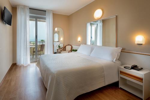 Imagen de la habitación del Hotel San Marco, Cattolica. Foto 6