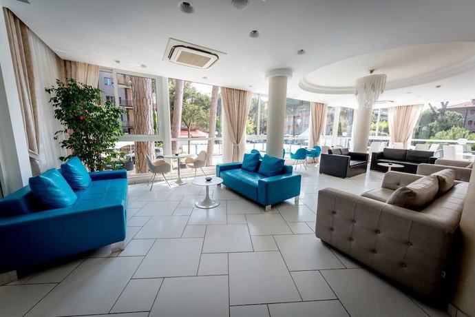Imagen de los interiores del Hotel San Marco, Cervia. Foto 14