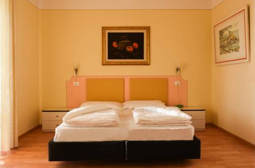 Imagen de la habitación del Hotel San Marco, Garda. Foto 8