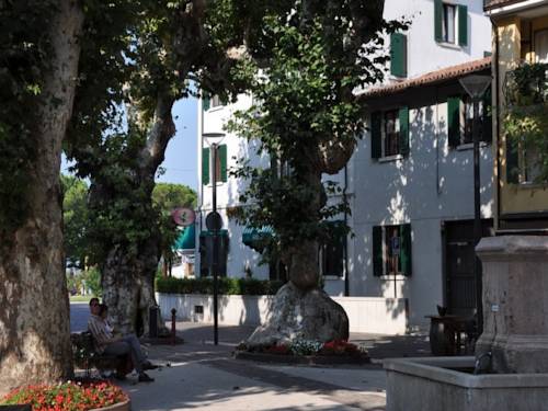 Imagen de la habitación del Hotel San Marco, Garda. Foto 15