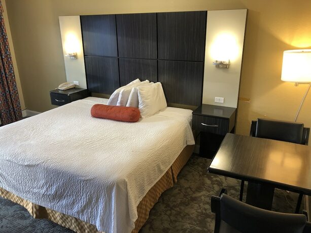 Imagen de la habitación del Hotel San Marco Inn East. Foto 8