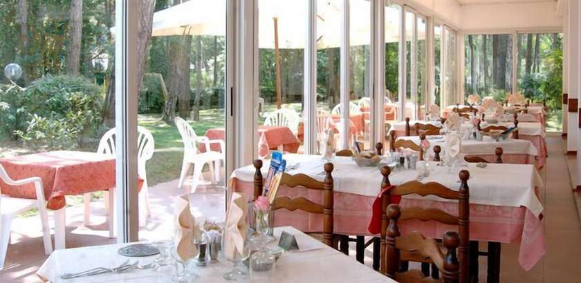 Imagen del bar/restaurante del Hotel San Marco, Lignano Sabbiadoro. Foto 5