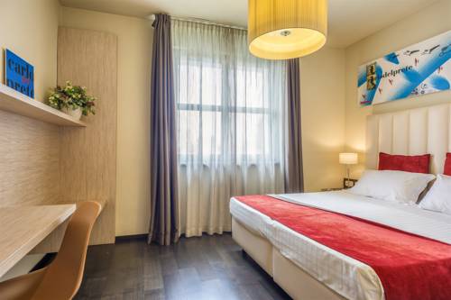 Imagen de la habitación del Hotel San Marco, Lucca. Foto 8