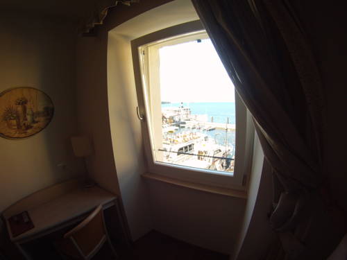 Imagen de la habitación del Hotel San Marco, Malcesine. Foto 15
