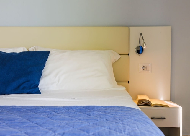 Imagen de la habitación del Hotel San Marco Marotta. Foto 12