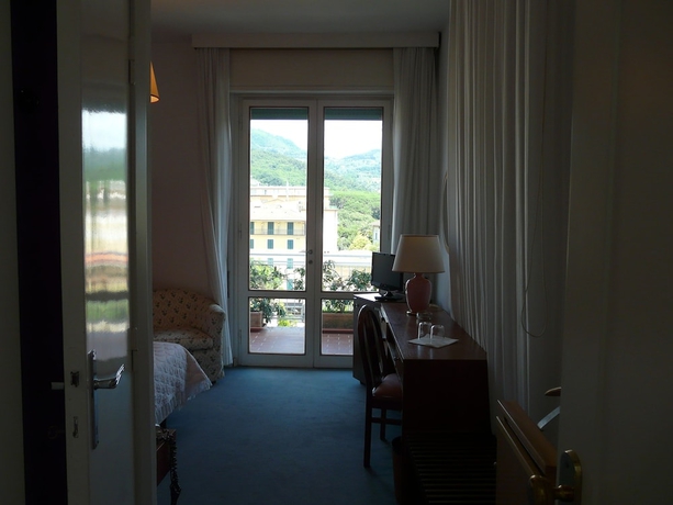 Imagen de la habitación del Hotel San Marco, Montecatini Terme. Foto 6