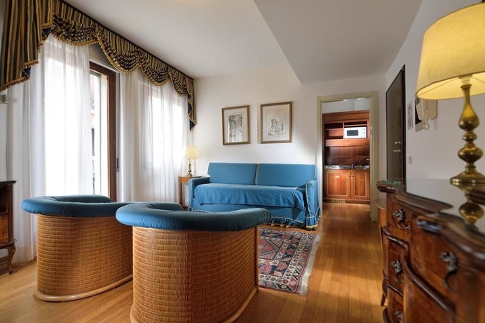 Imagen de la habitación del Hotel San Marco Palace. Foto 4