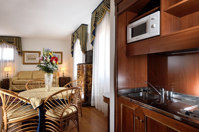 Imagen de los interiores del Hotel San Marco Palace. Foto 13