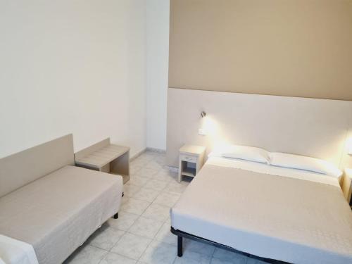 Imagen de la habitación del Hotel San Marco, Pesaro. Foto 19