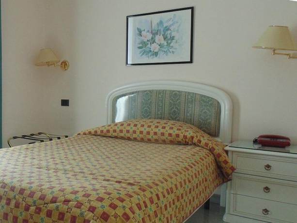 Imagen de la habitación del Hotel San Marco, Rionero in Vulture. Foto 6