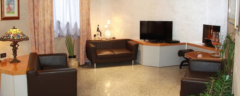 Imagen de los interiores del Hotel San Marco, Rionero in Vulture. Foto 19