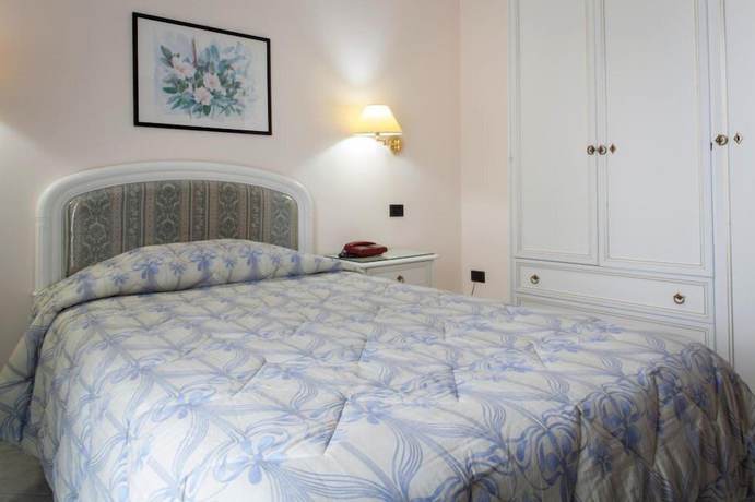 Imagen de la habitación del Hotel San Marco, Rionero in Vulture. Foto 12