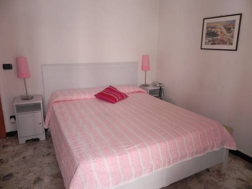 Imagen de la habitación del Hotel San Marco, Savona. Foto 11