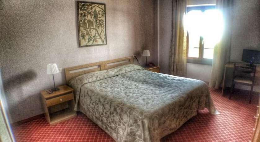 Imagen de la habitación del Hotel San Marco, Toscolano-Maderno. Foto 10