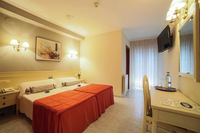 Imagen de la habitación del Hotel San Marcos, Cambados. Foto 5