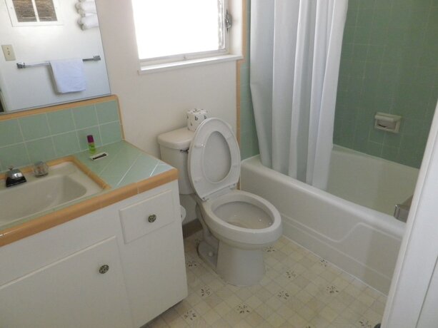 Imagen de la habitación del Hotel San Marcos Motel. Foto 6