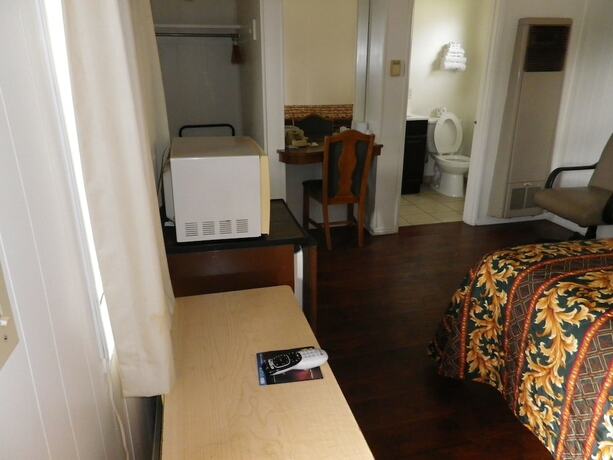 Imagen de la habitación del Hotel San Marcos Motel. Foto 10