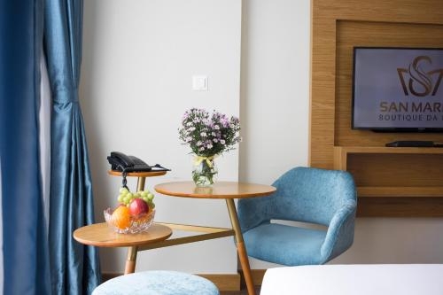 Imagen de la habitación del Hotel San Marino Boutique Danang. Foto 7