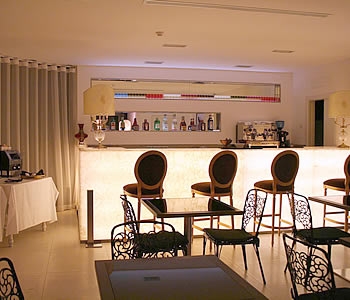 Imagen general del Hotel San Marino Idesign. Foto 8