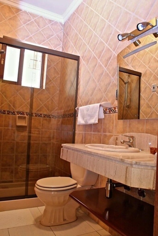 Imagen de la habitación del Hotel San Marino Royal. Foto 8