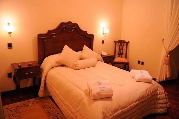Imagen de la habitación del Hotel San Marino Royal. Foto 9
