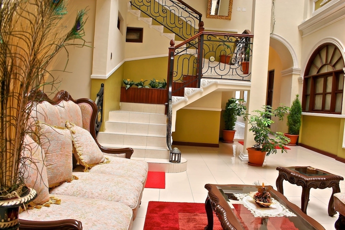 Imagen de los interiores del Hotel San Marino Royal. Foto 10