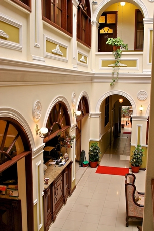 Imagen de los interiores del Hotel San Marino Royal. Foto 14