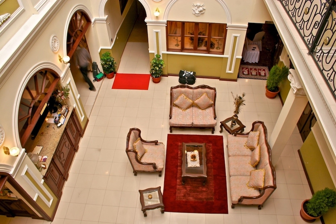 Imagen de los interiores del Hotel San Marino Royal. Foto 16