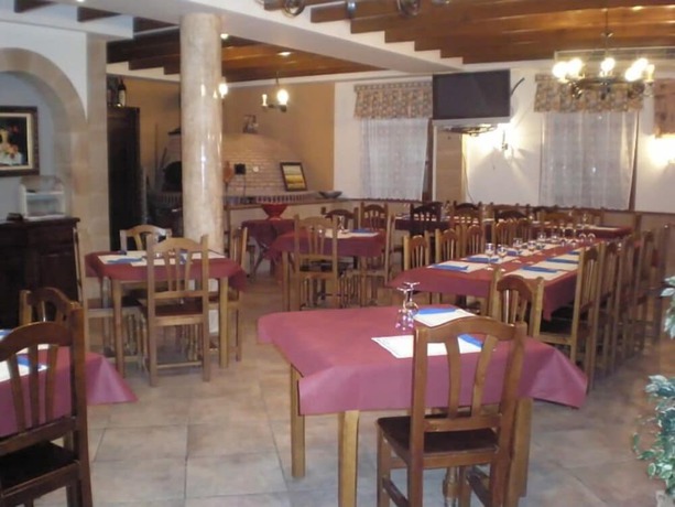 Imagen del bar/restaurante del Hotel San Martín, FRÓMISTA. Foto 2