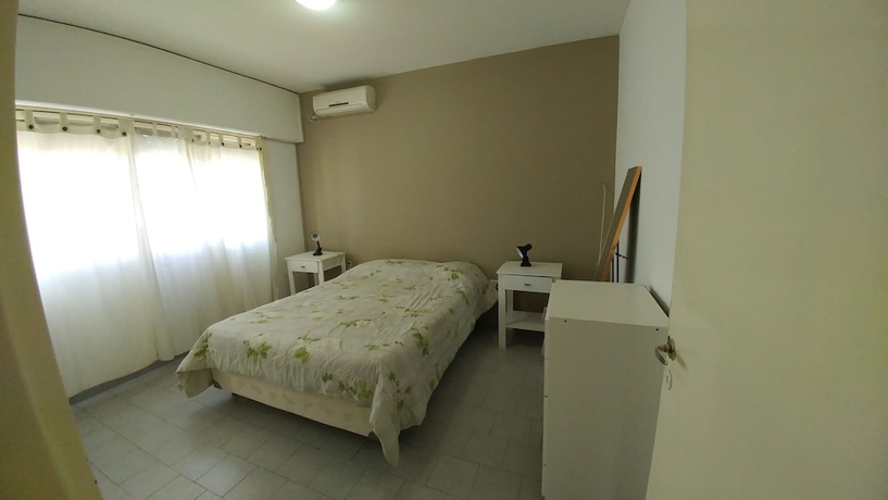 Imagen de la habitación del Hotel San Martin 900. Foto 5