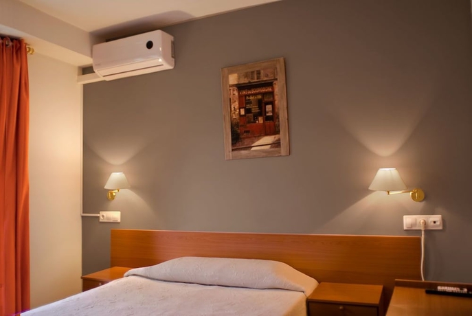 Imagen de la habitación del Hotel San Martin, Altafulla. Foto 7