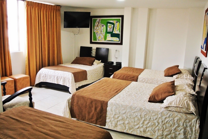 Imagen de la habitación del Hotel San Martin Armenia. Foto 8