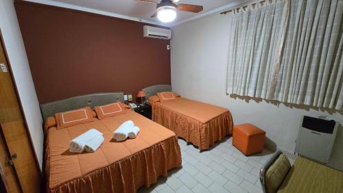 Imagen de la habitación del Hotel San Martin, Villa Maria. Foto 16