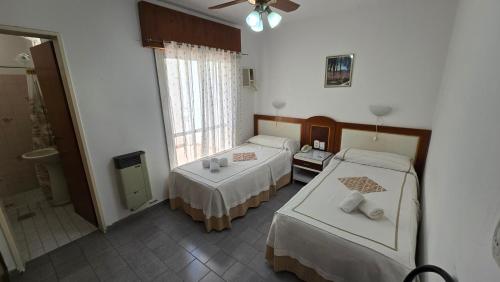 Imagen de la habitación del Hotel San Martin, Villa Maria. Foto 17