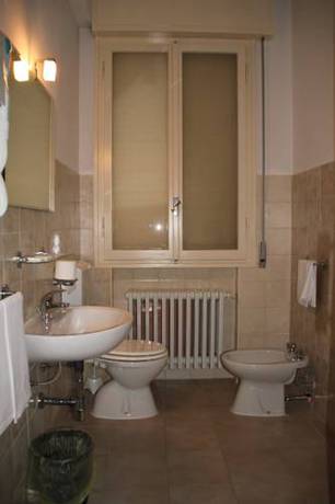 Imagen de la habitación del Hotel San Martino. Foto 9