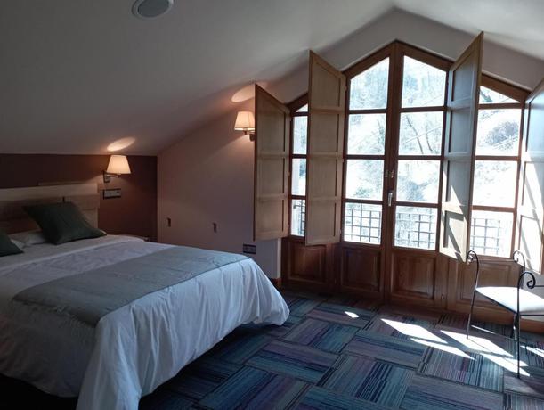 Imagen de la habitación del Hotel San Martino, Lena. Foto 6
